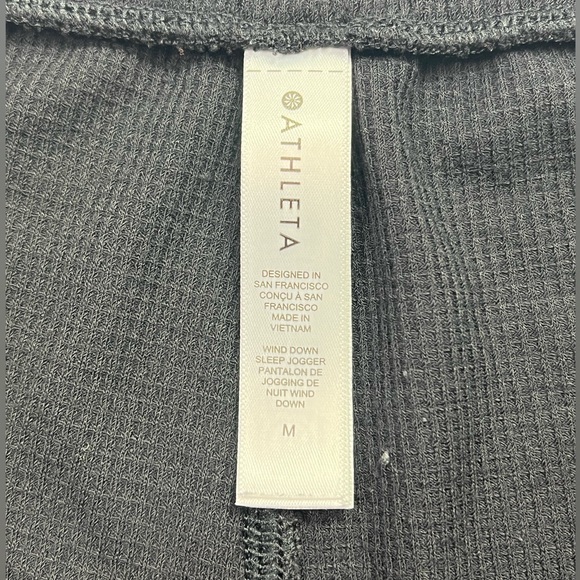 Athleta Wind Down Sleep Jogger - black, M - Picture 4 of 12